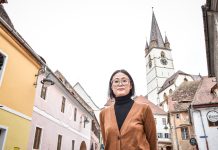 Singura coreeancă stabilită la Sibiu și povestea afacerii pe care a deschis-o: „Am fost surprinsă că toată lumea vrea să mă ajute”